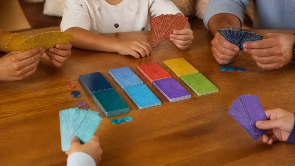 Flip 7 : le nouveau jeu français qui fait fureur auprès des familles